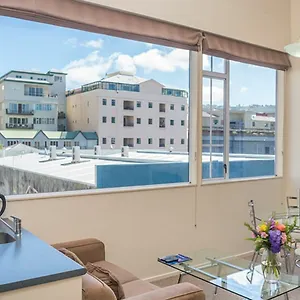 Aparthotel Courtenay Village Wellington